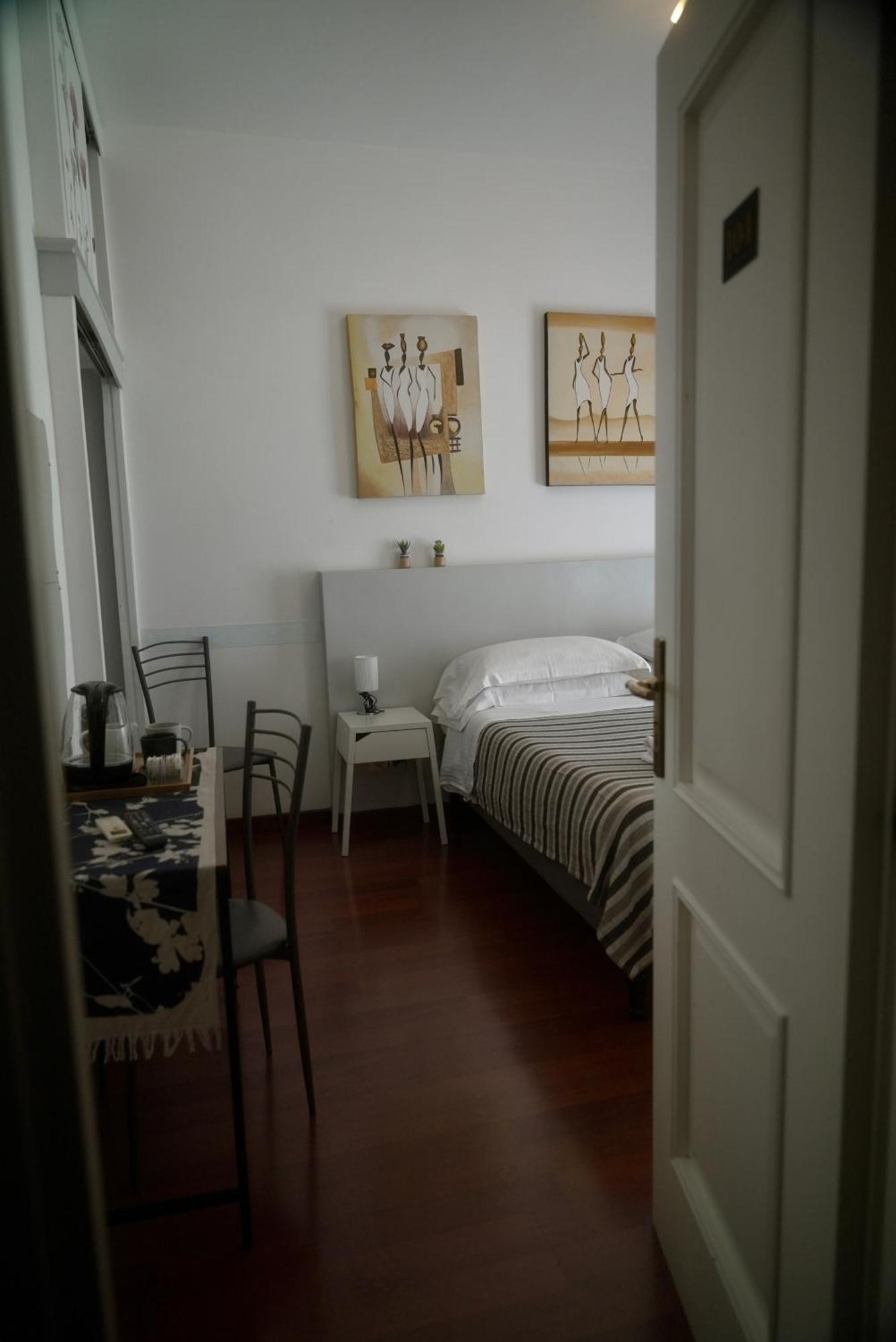 Casa Mia Guesthouse Рим Экстерьер фото
