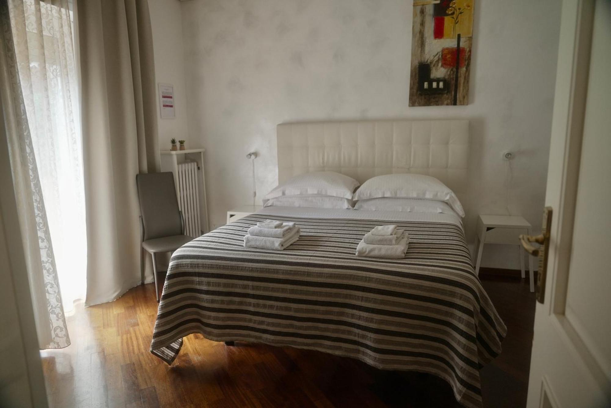 Casa Mia Guesthouse Рим Экстерьер фото