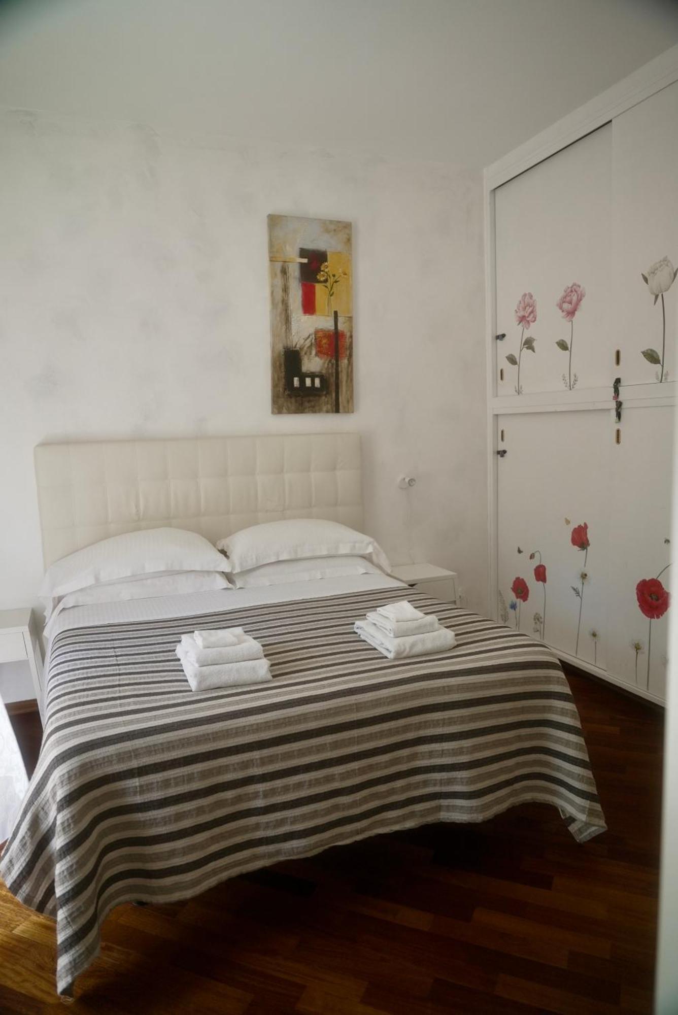 Casa Mia Guesthouse Рим Экстерьер фото