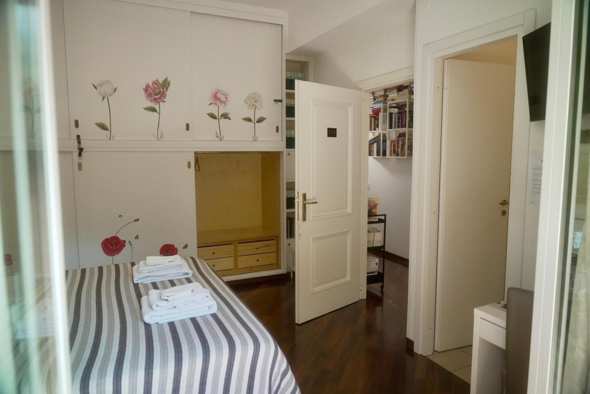 Casa Mia Guesthouse Рим Экстерьер фото