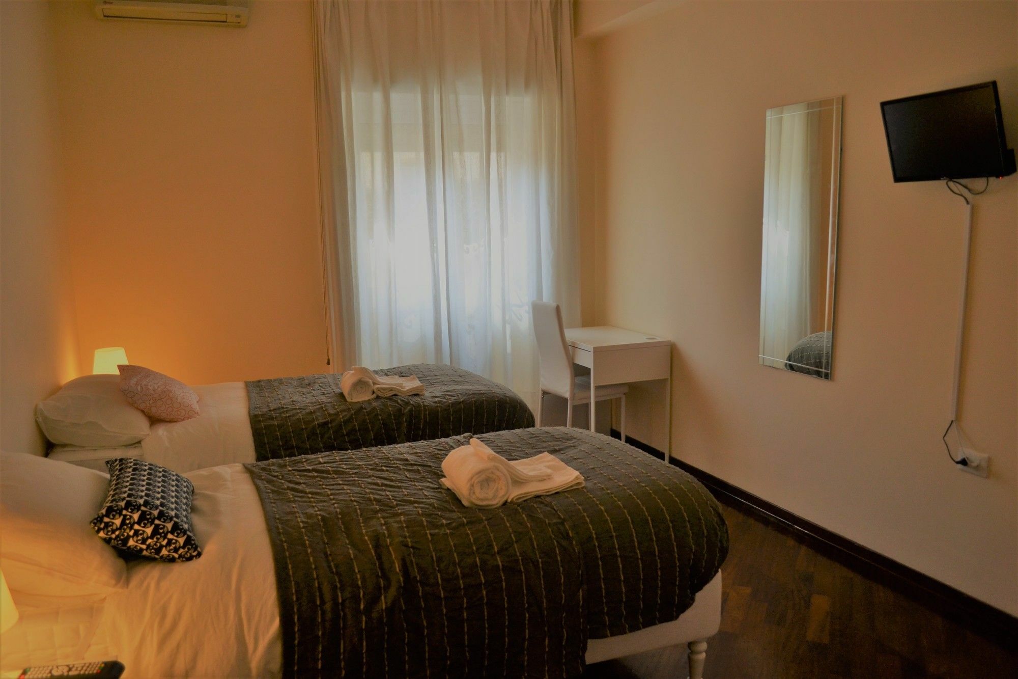 Casa Mia Guesthouse Рим Экстерьер фото